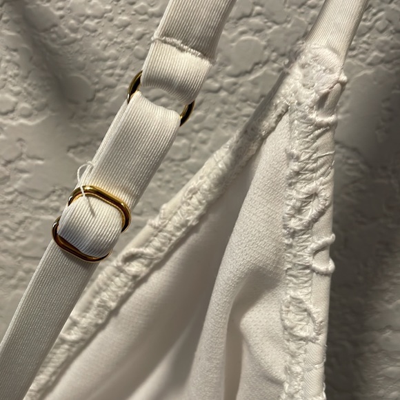 Jantzen white eyelet womens size 6 one piece bathing suit 🏊‍♂️☀️🌊 - Picture 4 of 5